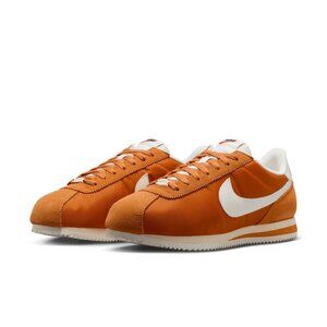 Nike Cortez TXT in Monarch/Sail-Muslin, Size EU 40, BNIB, unworn.
